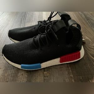 Adidas NMD_R1 PK